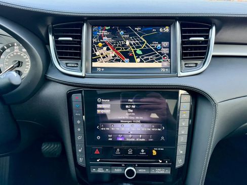 Used 2022 INFINITI QX50 Essential image 31