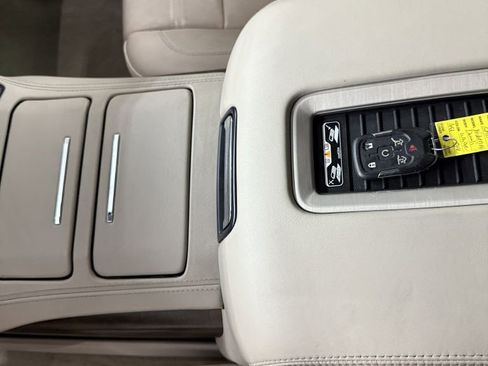 Used 2018 GMC Yukon XL Denali w/ Denali Ultimate Package image 19