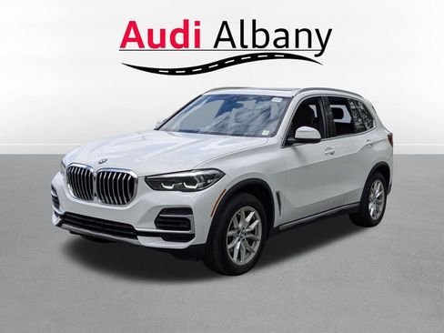 Used 2023 BMW X5 xDrive40i w/ Luxury Seating Package AWD/4WD image 6