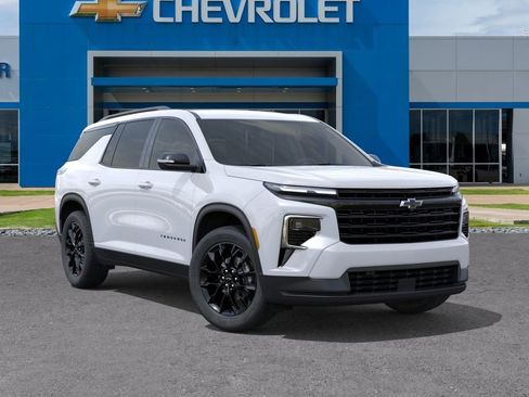 New 2026 Chevrolet Traverse LT w/ Midnight/Sport Edition AWD/4WD image 7