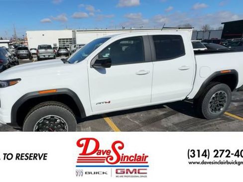 New 2026 GMC Canyon AT4 AWD/4WD image 4