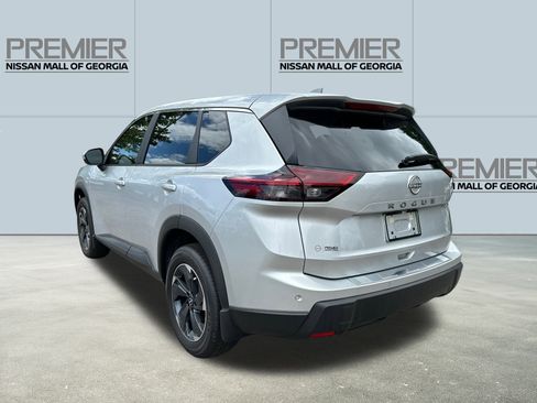 New 2025 Nissan Rogue SV image 8