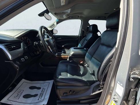 Used 2019 Chevrolet Tahoe LS AWD/4WD image 25