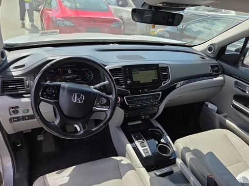 Used 2019 Honda Pilot Elite image 6