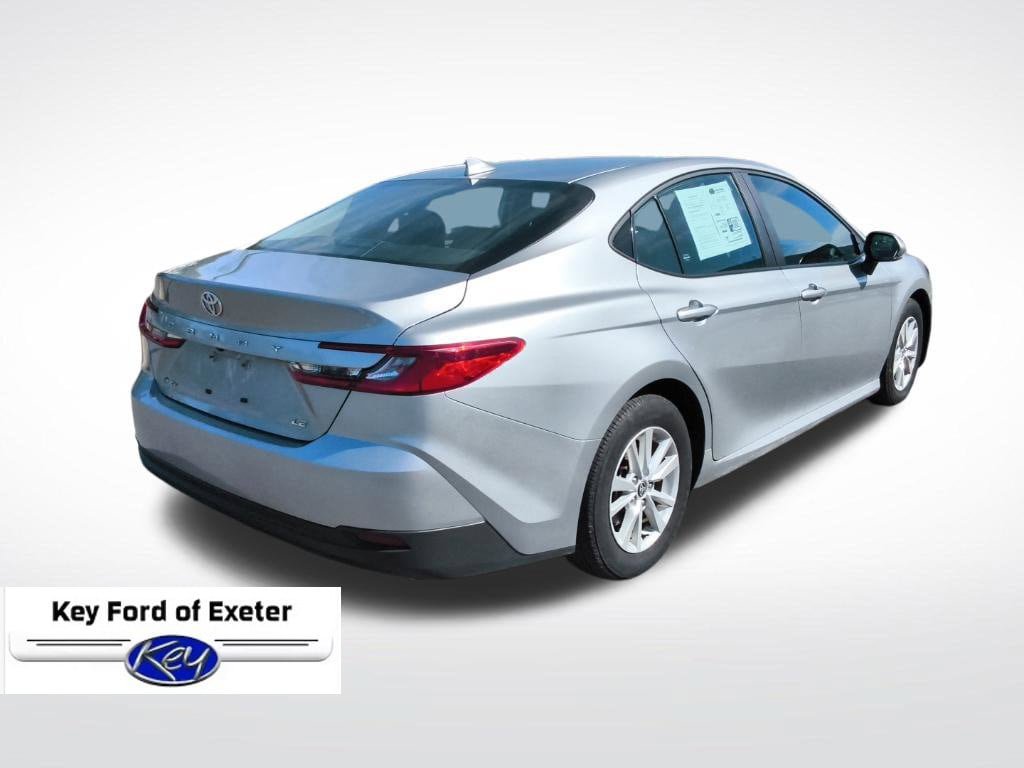 Used 2025 Toyota Camry LE FWD image 12