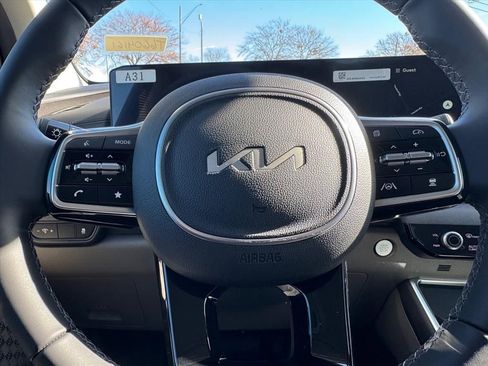 New 2026 Kia Carnival EX image 14