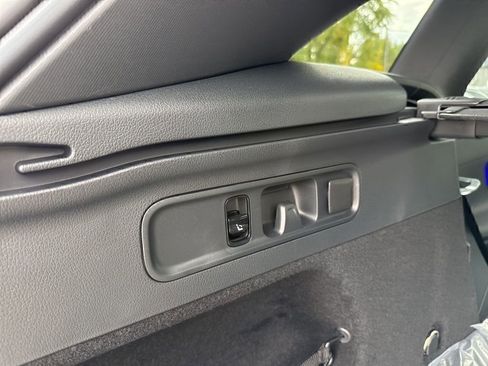 New 2026 Mercedes-Benz GLC 300 4MATIC image 30