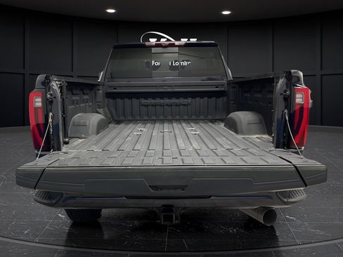 Used 2024 GMC Sierra 2500 Denali Ultimate AWD/4WD image 26