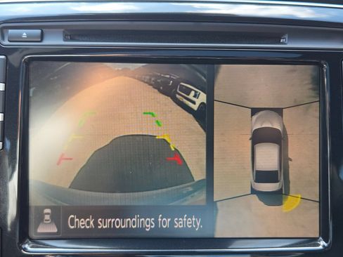 Used 2021 Nissan Maxima SR w/ Sport Mat Group FWD image 18