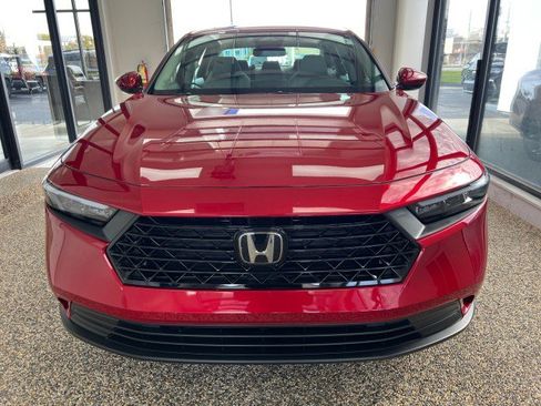 Used 2024 Honda Accord EX image 6
