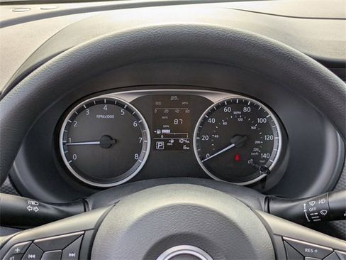 New 2025 Nissan Kicks Play S image 19