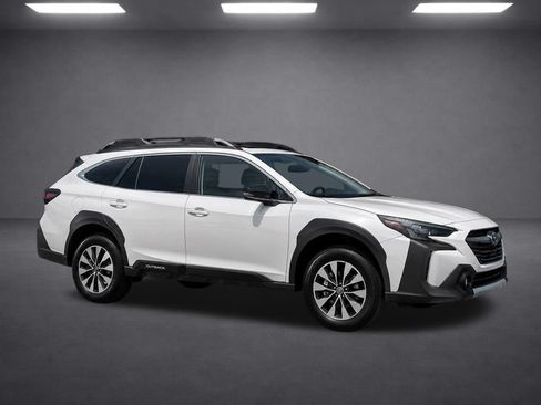 Used 2024 Subaru Outback Touring AWD/4WD image 24