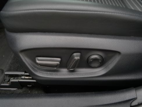 Used 2023 Toyota Camry SE w/ Audio Upgrade Package FWD image 24