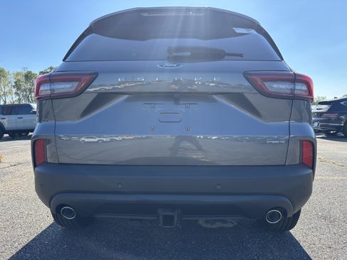 New 2026 Ford Escape ST-Line Select w/ Tech Pack #2 image 8