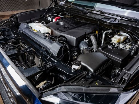 Used 2022 Toyota Tundra SR5 image 40