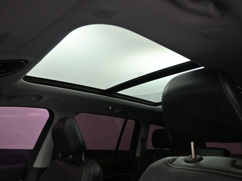 New 2025 Jeep Gladiator Sport image 10