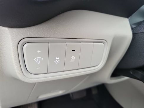 Certified 2023 Kia Soul LX w/ Option Group 015 FWD image 21
