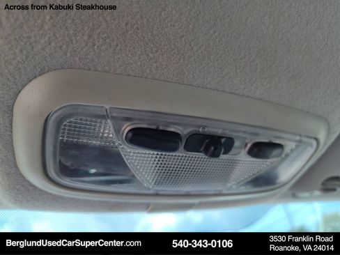 Used 2007 Ford Focus SE FWD image 33