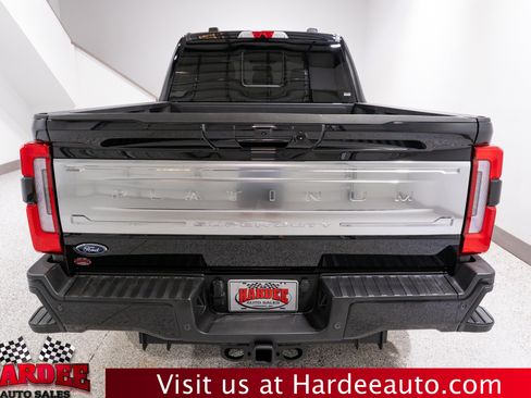 Used 2026 Ford F250 Platinum w/ Platinum Plus Package AWD/4WD image 4
