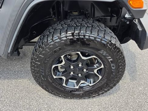 Used 2021 Jeep Wrangler Unlimited Rubicon 4xe w/ Cold Weather Group AWD/4WD image 11