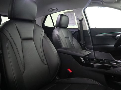 Used 2025 Buick Envision Preferred image 20