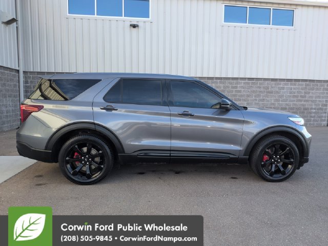 Used 2021 Ford Explorer ST w/ Equipment Group 401A AWD/4WD image 2