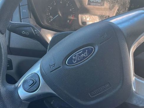 Used 2015 Ford Transit 250 Medium Roof image 10