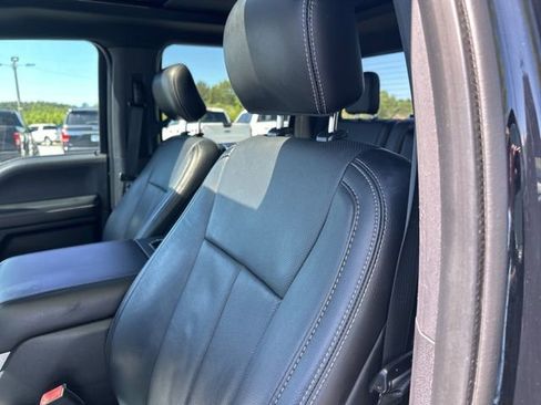 Used 2018 Ford F150 Lariat RWD image 14