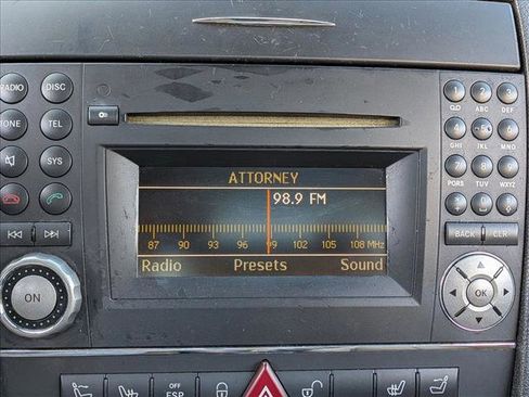 Used 2009 Mercedes-Benz SLK 350 image 11