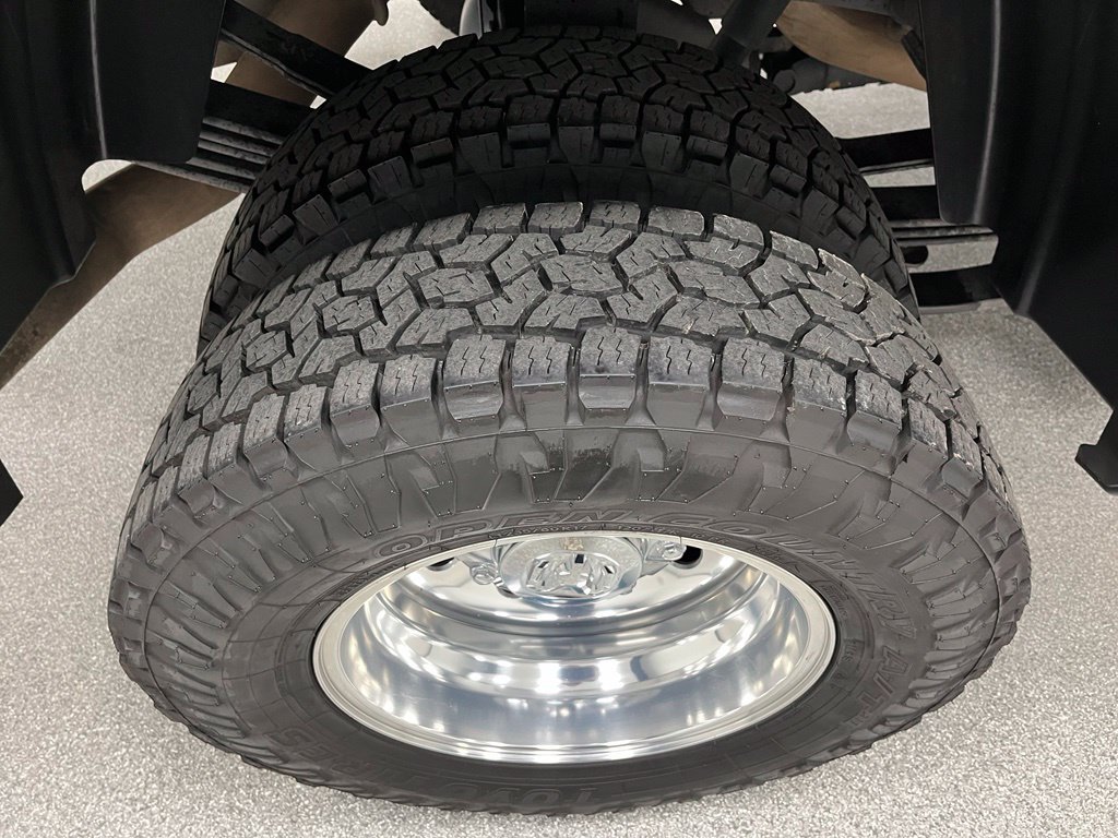 Used 2024 RAM 3500 Limited w/ Safety Group AWD/4WD image 17