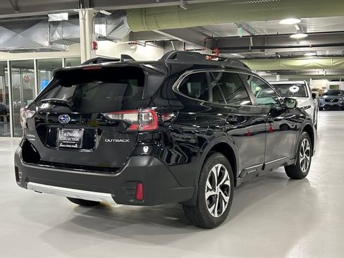 Used 2020 Subaru Outback Limited image 2