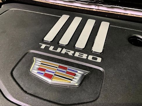 Used 2022 Cadillac XT5 Premium Luxury FWD image 30