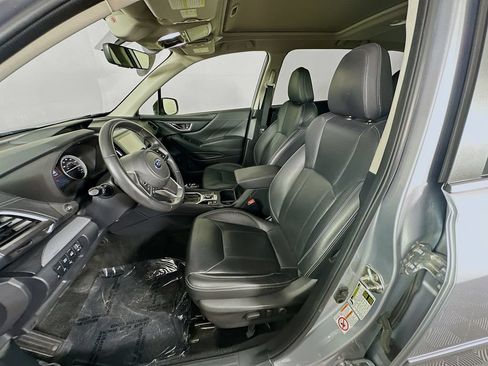 Used 2019 Subaru Forester Limited w/ Popular Package #3 AWD/4WD image 28