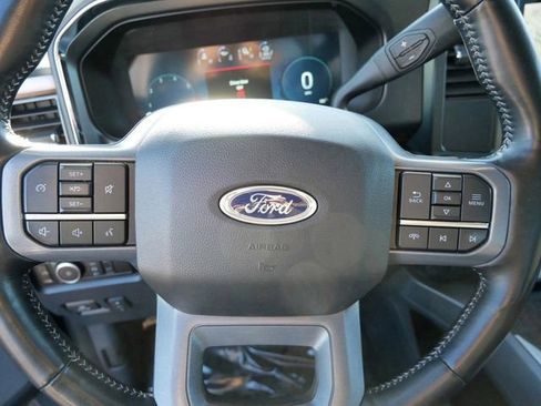 Used 2023 Ford F250 Lariat image 19