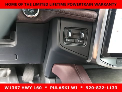 Used 2023 Ford Expedition Limited AWD/4WD image 19