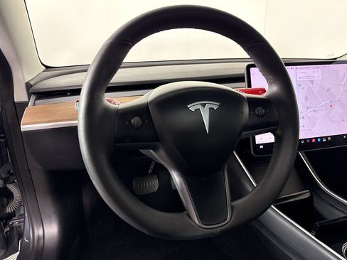 Used 2020 Tesla Model 3 Long Range AWD/4WD image 11
