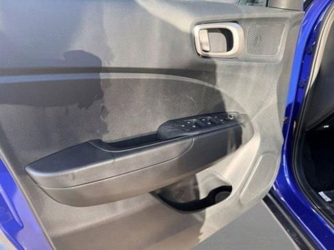 New 2026 Hyundai Venue SEL FWD image 11