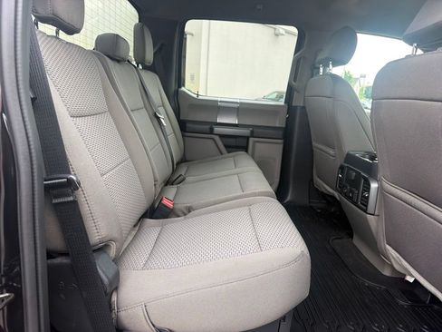 Used 2022 Ford F350 XLT w/ XLT Premium Package AWD/4WD image 46