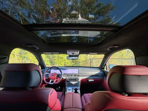 New 2026 Genesis GV80 3.5T e-SC image 3