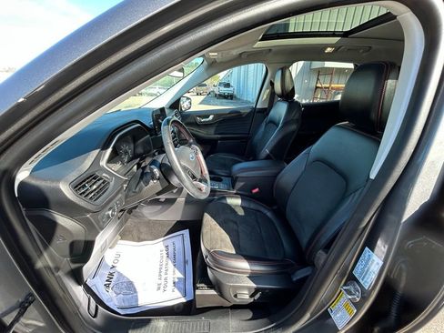 Used 2022 Ford Escape SEL w/ SEL Stealth AWD Package image 29