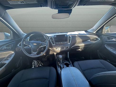 Used 2023 Chevrolet Malibu LT FWD image 14