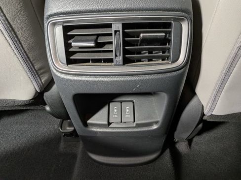 Certified 2022 Honda CR-V Touring image 32