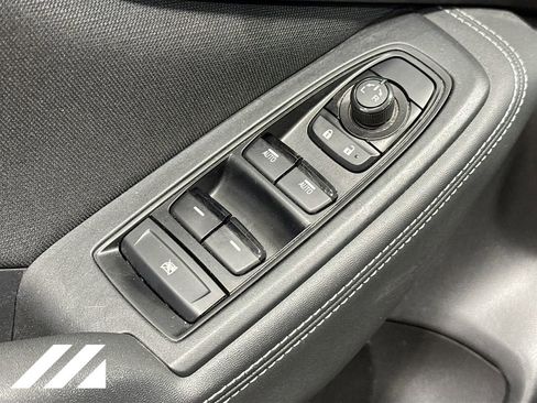 Used 2021 Subaru Forester Premium AWD/4WD image 19
