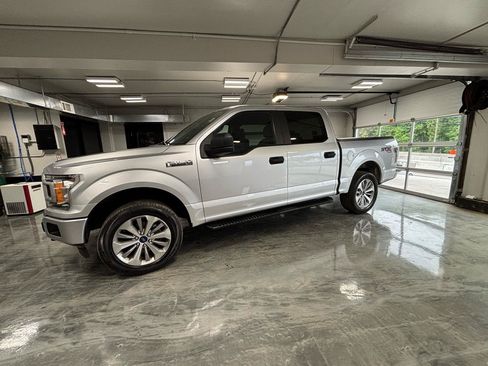Used 2018 Ford F150 XL w/ Equipment Group 101A Mid AWD/4WD image 5