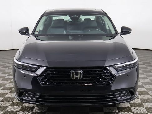 Used 2023 Honda Accord EX-L image 11