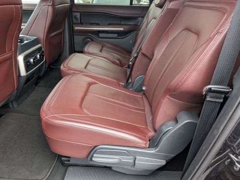 Used 2024 Ford Expedition Max Limited image 12