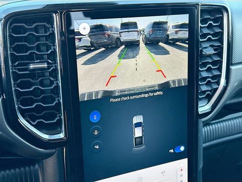 New 2025 Ford Ranger XLT w/ Equipment Group 301A High image 9