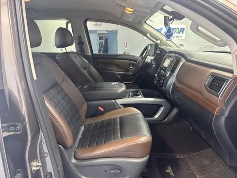 Used 2018 Nissan Titan Platinum Reserve w/ Platinum Utility Package AWD/4WD image 23