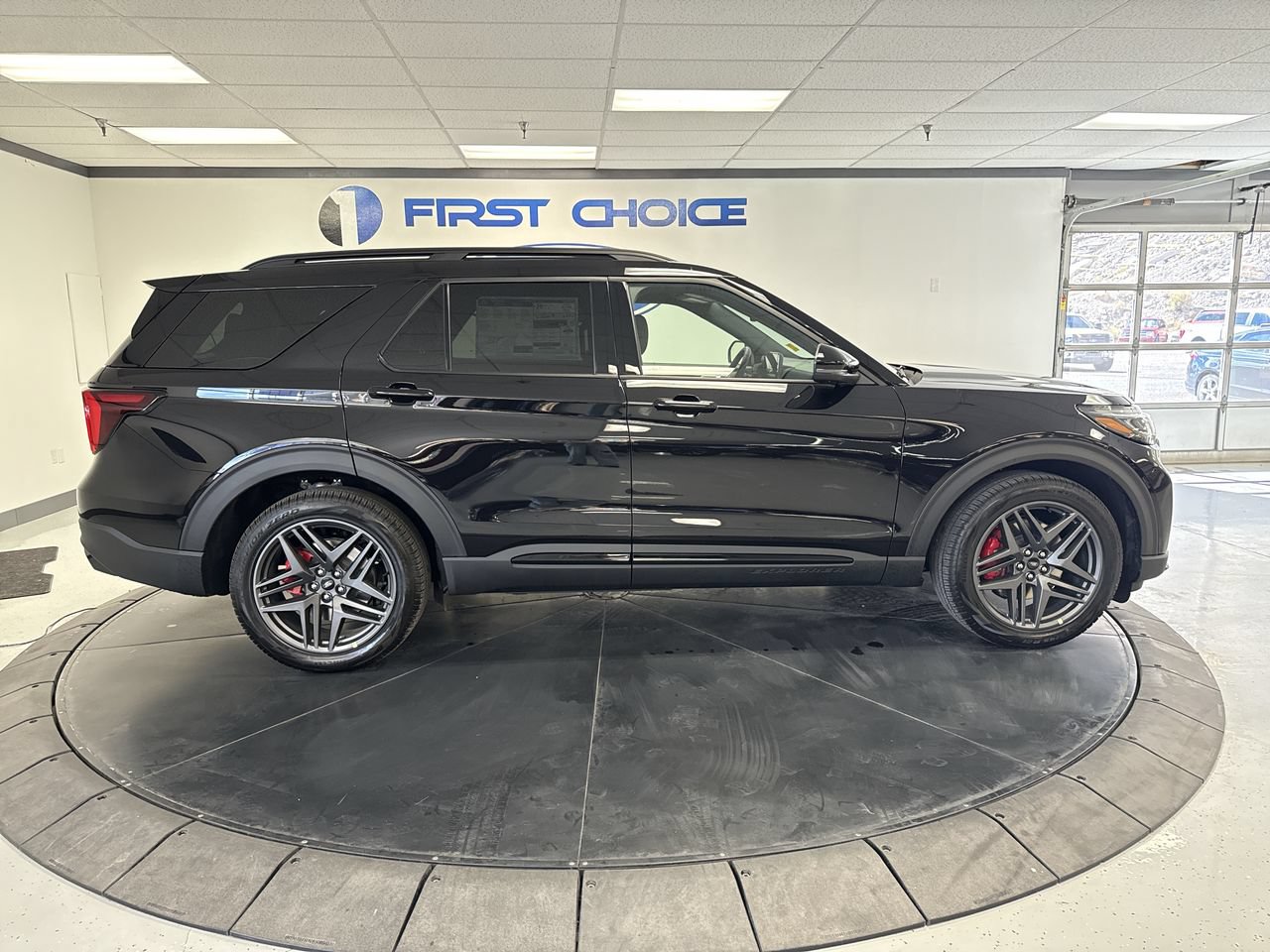 New 2027 Ford Explorer ST AWD/4WD image 9