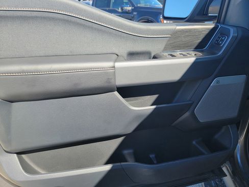 New 2025 Ford F150 Lightning Lariat image 8